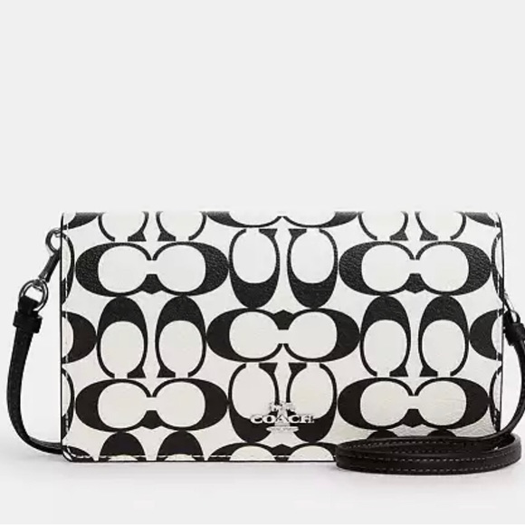 Coach Handbags - *Price Firm* Clutch Crossbody in Signature Canvas